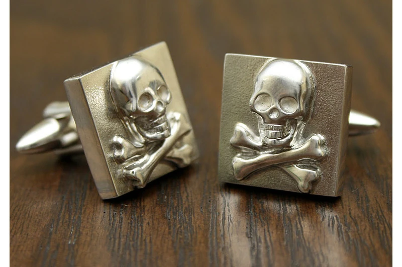 Symbole tete mort Boutons de manchette
