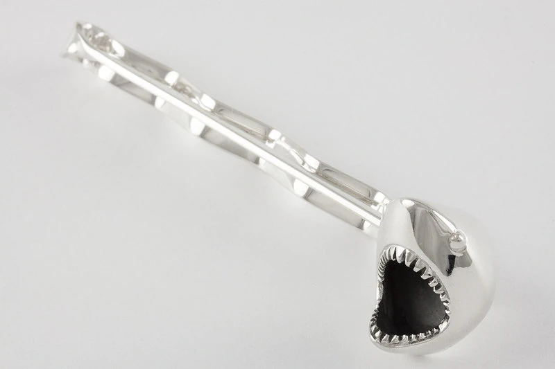 Requin Pince à cravate